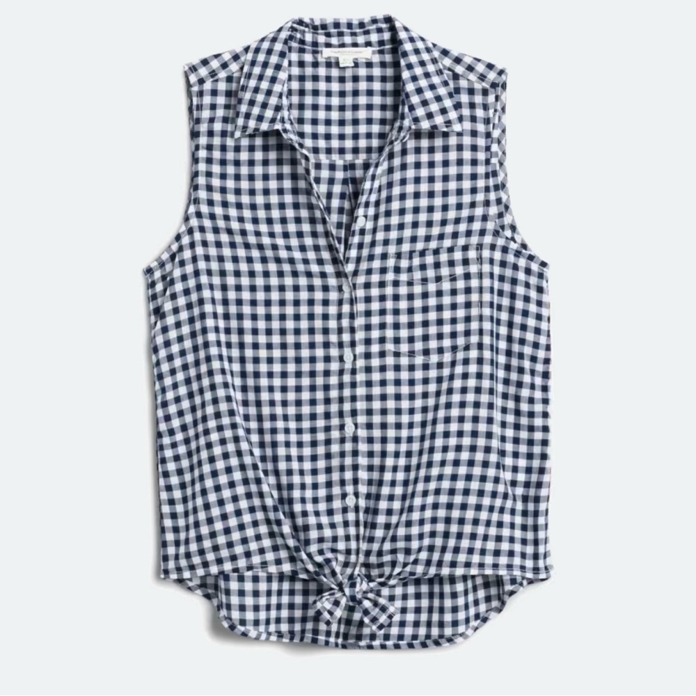 Beachlunchlounge Navy snd White Sleeveless Button Down Shirt w/Tie Waist